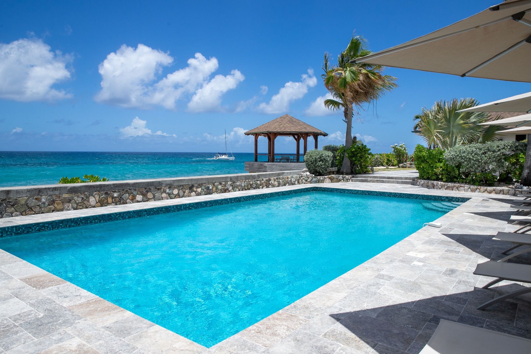 Blue Beach Villa villa photo.